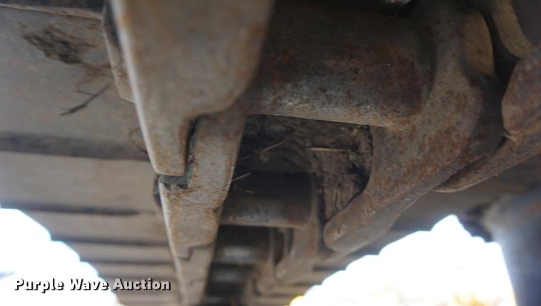 image for item DF1540 John Deere 690D excavator