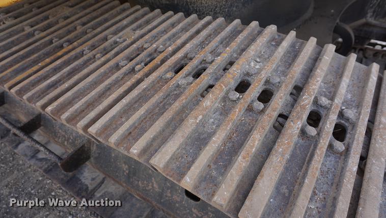 image for item DF1540 John Deere 690D excavator