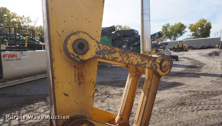 image for item DF1540 John Deere 690D excavator