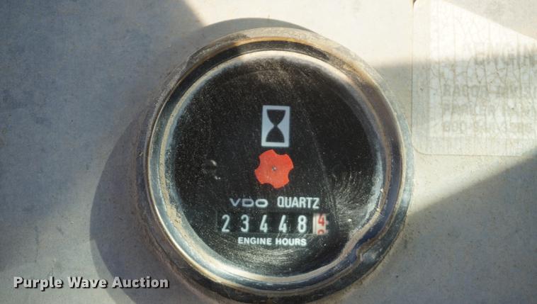 image for item DF1541 Michigan L70 wheel loader