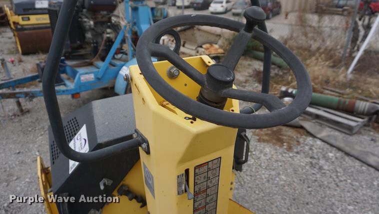 image for item DF1542 2004 Bomag BW900-2 double drum vibratory roller