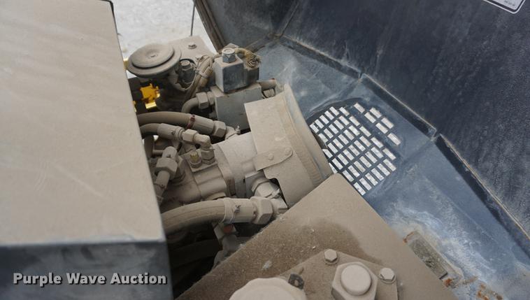 image for item DF1542 2004 Bomag BW900-2 double drum vibratory roller