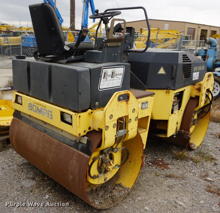 image for item DF1544 2000 Bomag BW138AD double drum vibratory roller