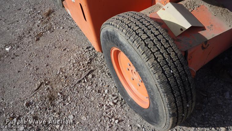 image for item DF1545 1997 JLG 45TC boom lift