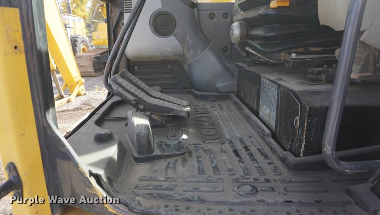 image for item DF1546 2008 Komatsu PC138USLC-8 excavator