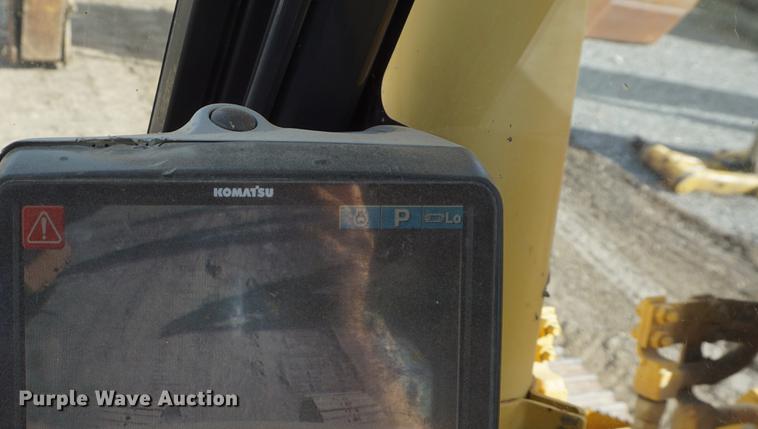 image for item DF1546 2008 Komatsu PC138USLC-8 excavator