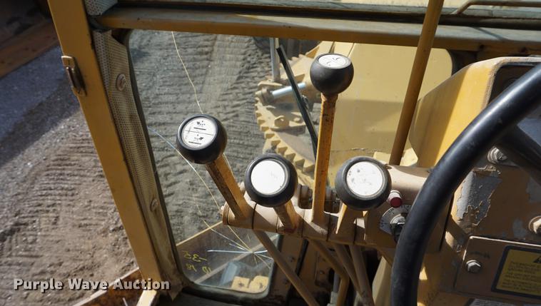 image for item DF1547 Fiat-Allis FG95 rigid frame motor grader