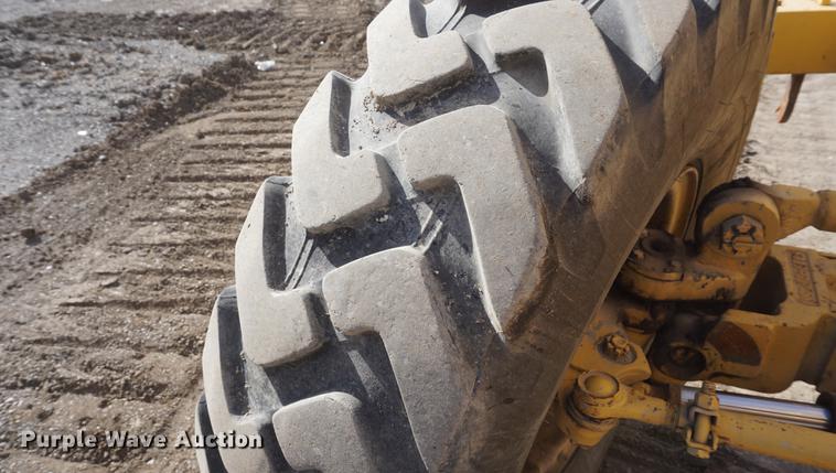 image for item DF1547 Fiat-Allis FG95 rigid frame motor grader