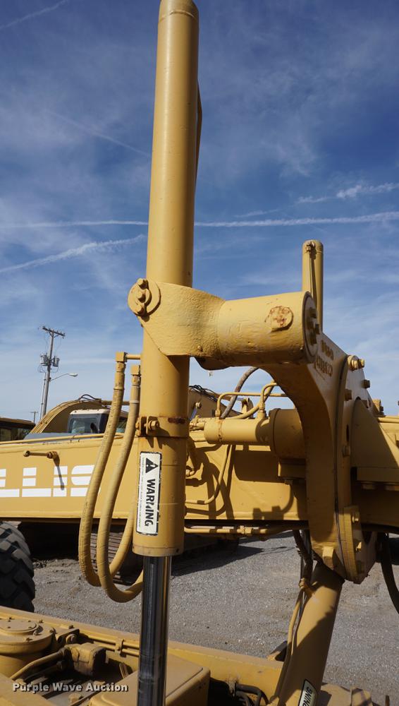 image for item DF1547 Fiat-Allis FG95 rigid frame motor grader