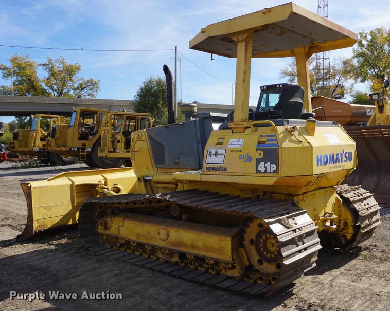 image for item DF1548 2002 Komatsu D41P-6 dozer
