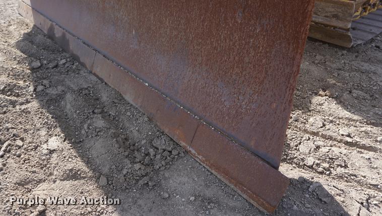 image for item DF1548 2002 Komatsu D41P-6 dozer