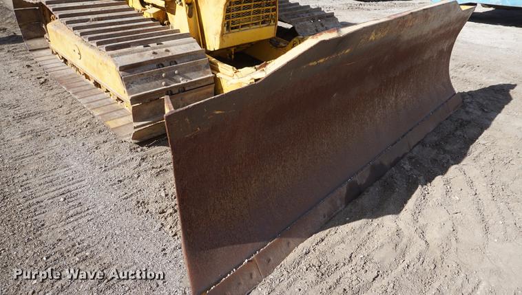 image for item DF1548 2002 Komatsu D41P-6 dozer