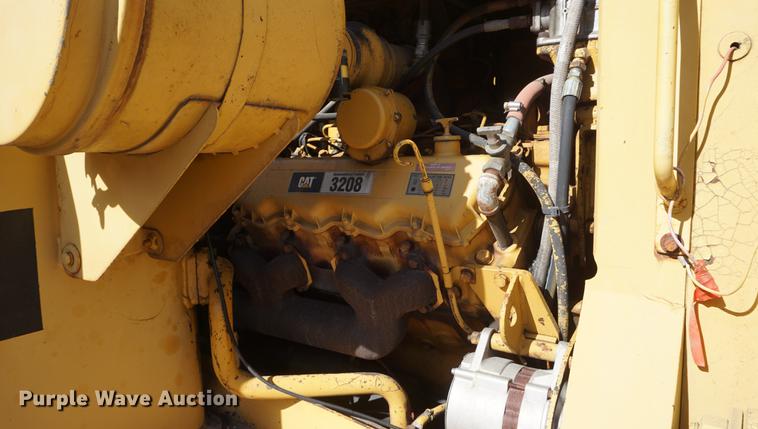 image for item DF1549 1971 Caterpillar 613 elevating scraper