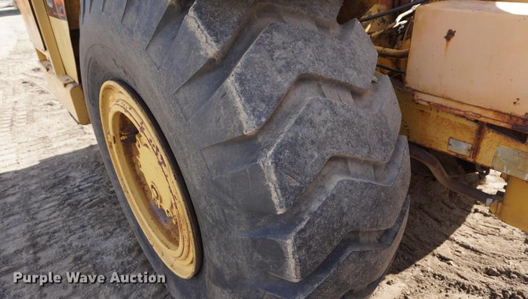 image for item DF1549 1971 Caterpillar 613 elevating scraper