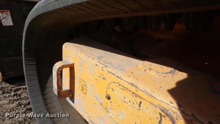 image for item DF1551 2012 Mustang 2100RT skid steer