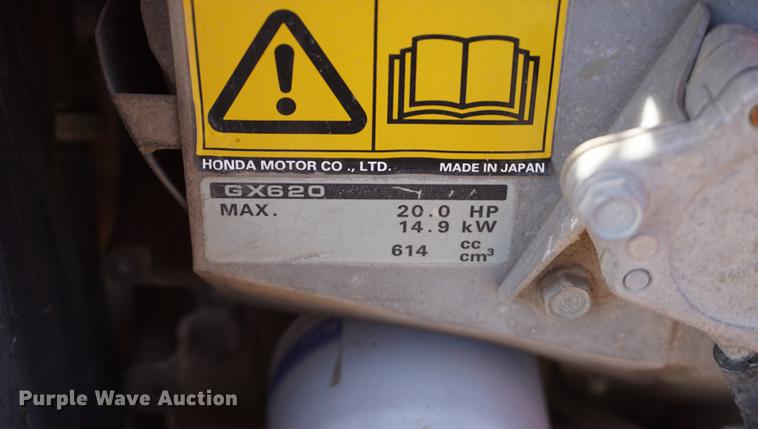 image for item DF1553 1998 Ford F700 service truck with crane