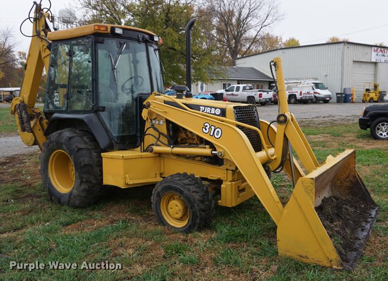image for item DF1561 1998 John Deere 310E backhoe