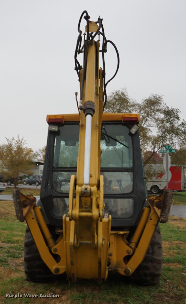 image for item DF1561 1998 John Deere 310E backhoe