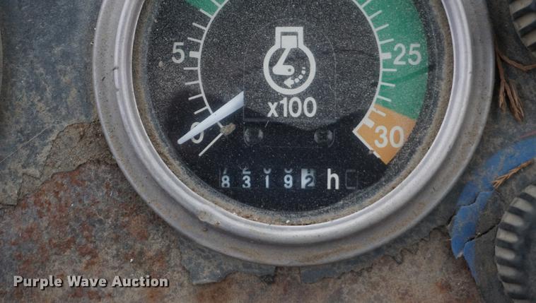 image for item DF1561 1998 John Deere 310E backhoe