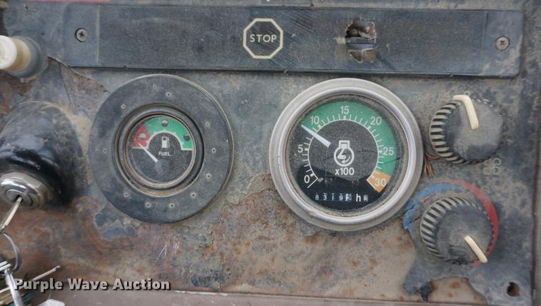 image for item DF1561 1998 John Deere 310E backhoe