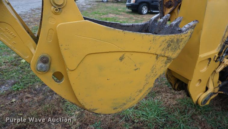 image for item DF1561 1998 John Deere 310E backhoe