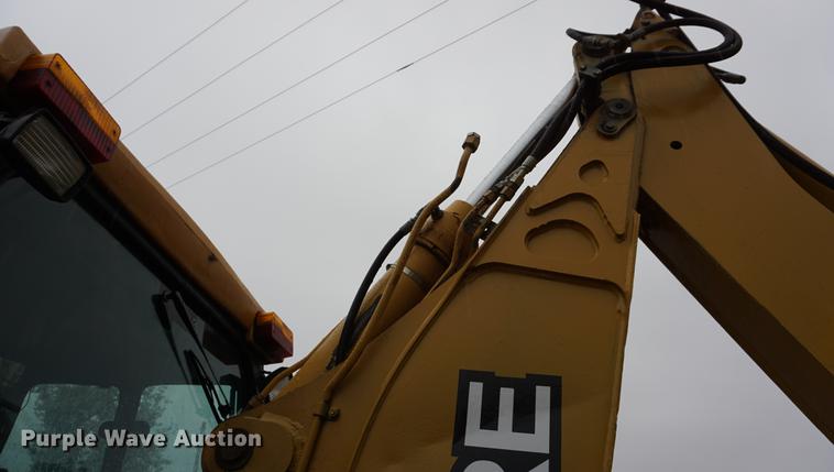 image for item DF1561 1998 John Deere 310E backhoe