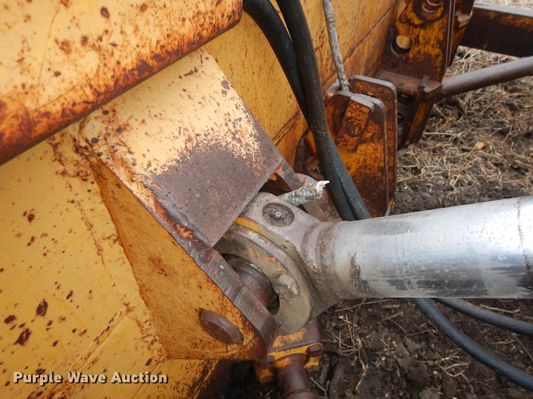 image for item DF1950 1966 International Harvester TD15B dozer