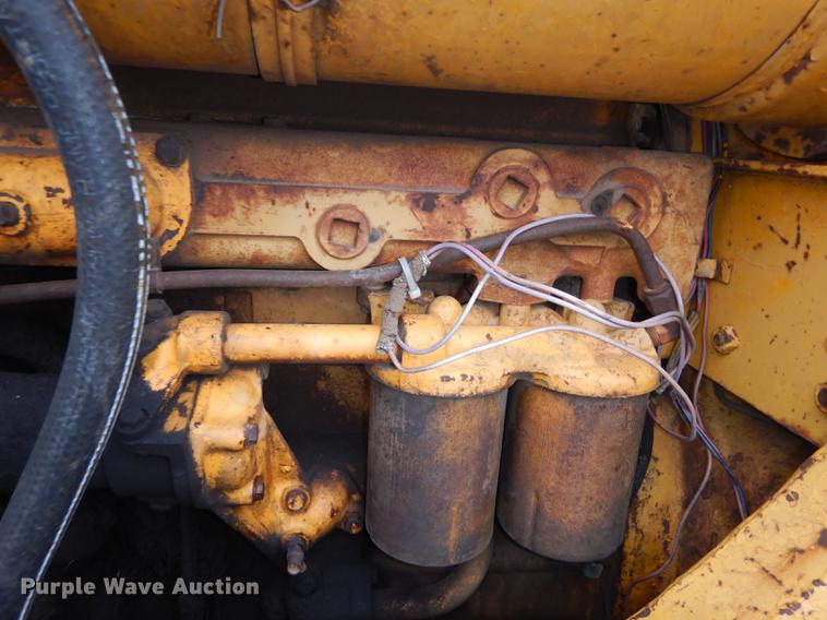 image for item DF1950 1966 International Harvester TD15B dozer