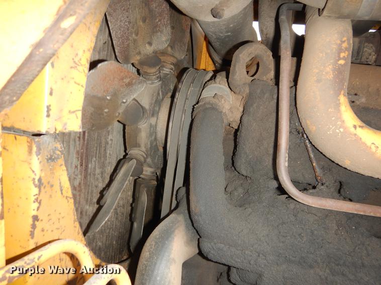 image for item DF1950 1966 International Harvester TD15B dozer