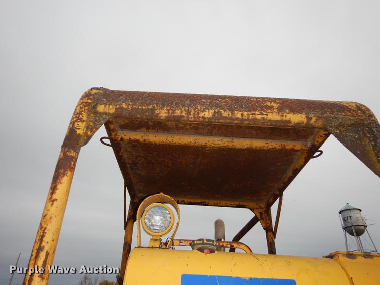 image for item DF1950 1966 International Harvester TD15B dozer