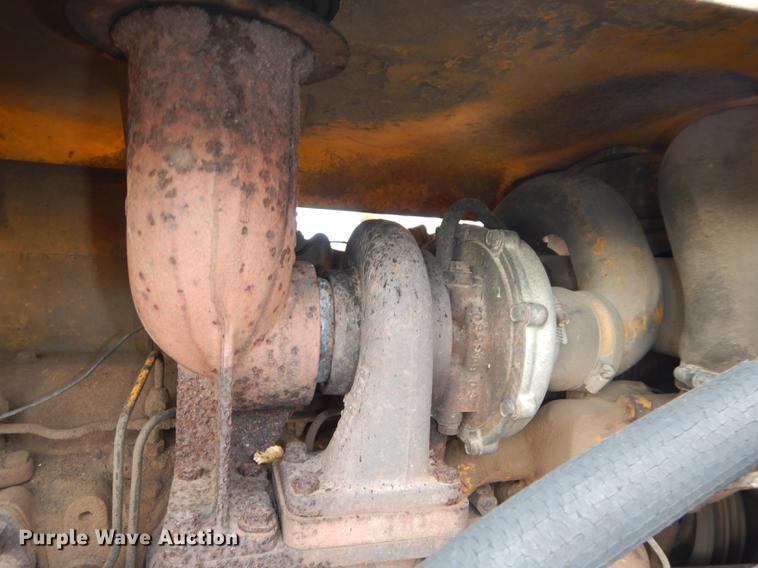 image for item DF1950 1966 International Harvester TD15B dozer