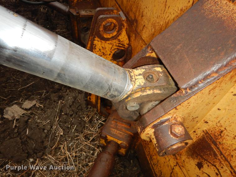 image for item DF1950 1966 International Harvester TD15B dozer