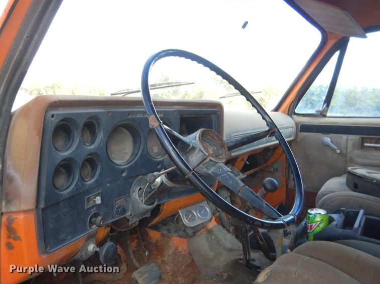 image for item DF2002 1975 Chevrolet C60 dump truck