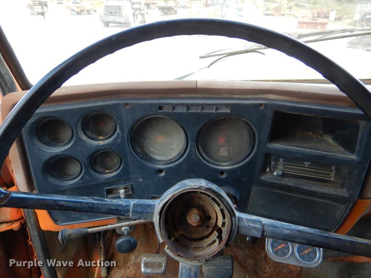 image for item DF2002 1975 Chevrolet C60 dump truck