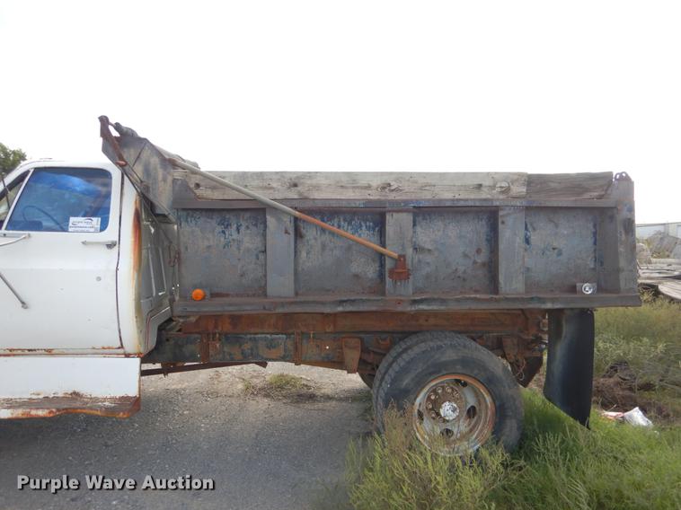 image for item DF2002 1975 Chevrolet C60 dump truck