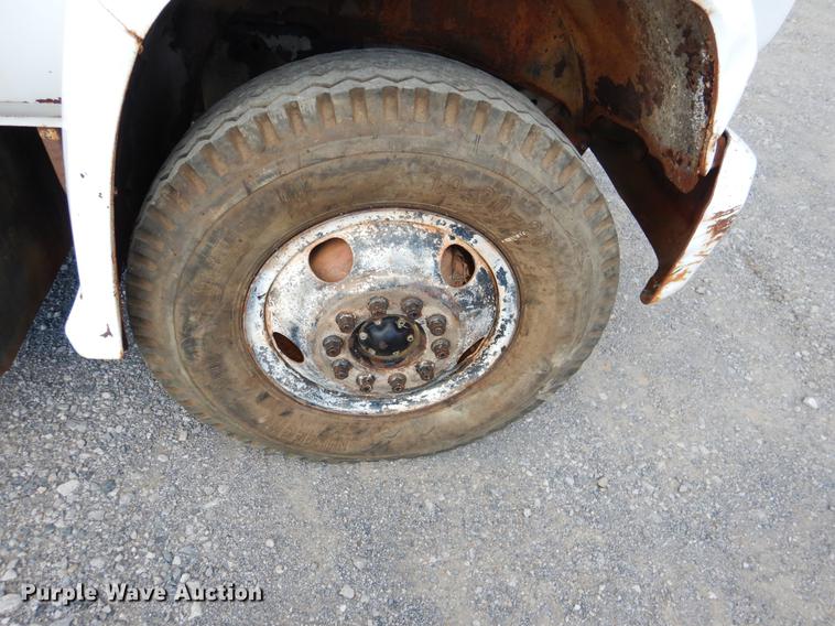 image for item DF2002 1975 Chevrolet C60 dump truck