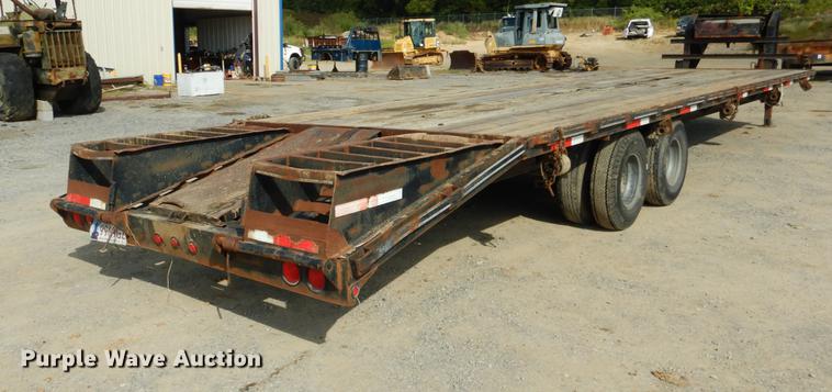 image for item DF2004 2005 Elite equipment trailer