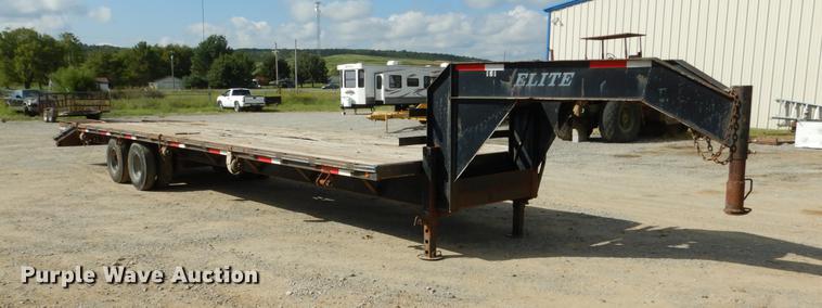 image for item DF2004 2005 Elite equipment trailer