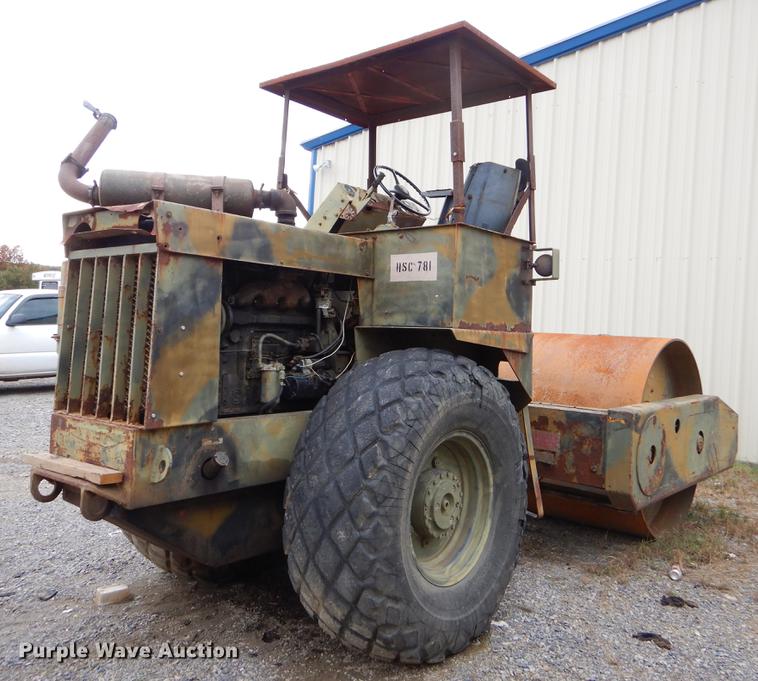 image for item DF2005 Tampo 84S single drum vibratory roller