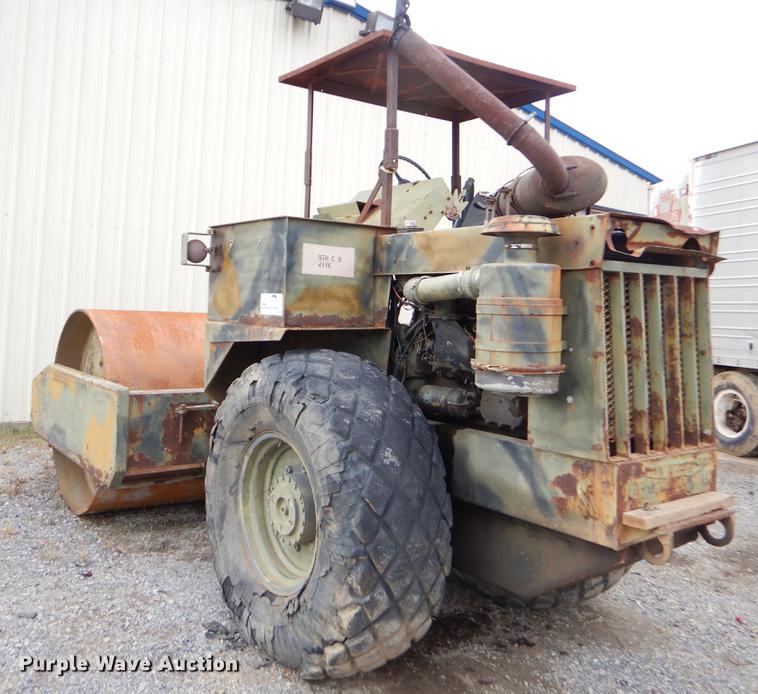 image for item DF2005 Tampo 84S single drum vibratory roller