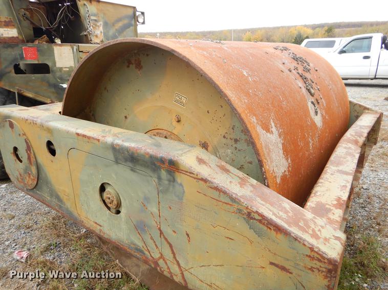 image for item DF2005 Tampo 84S single drum vibratory roller