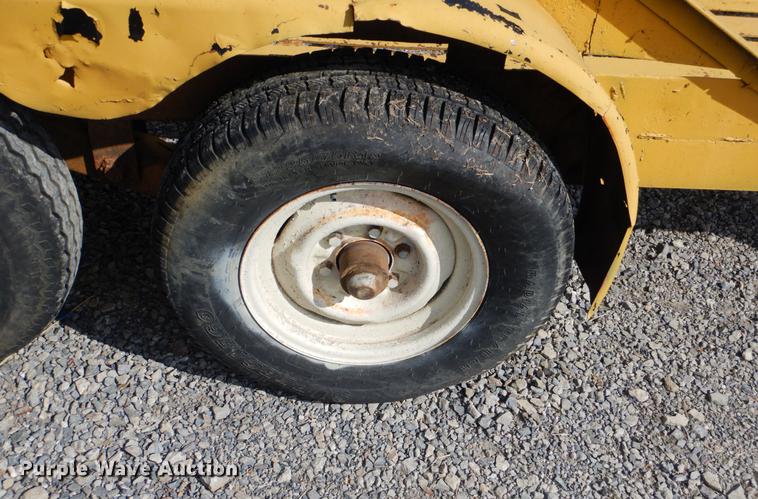 image for item DF2006 1974 Belshe equipment trailer