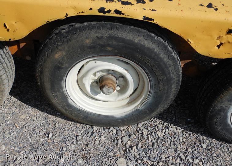 image for item DF2006 1974 Belshe equipment trailer