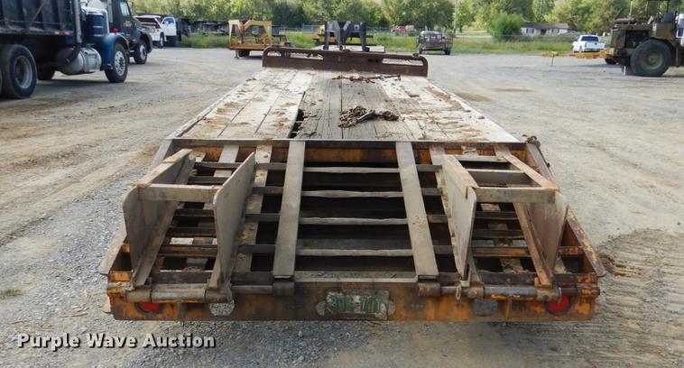 image for item DF2008 1979 Chief equipment trailer