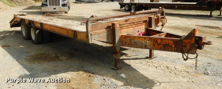 image for item DF2008 1979 Chief equipment trailer