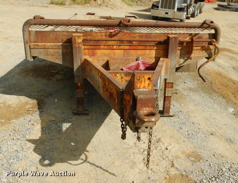 image for item DF2008 1979 Chief equipment trailer