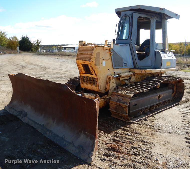 image for item DF2009 1997 Komatsu D41E dozer