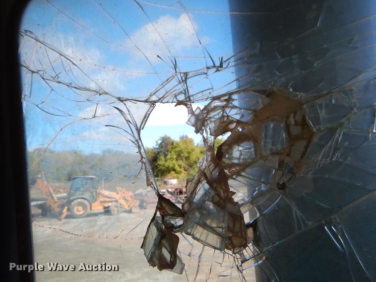 image for item DF2009 1997 Komatsu D41E dozer