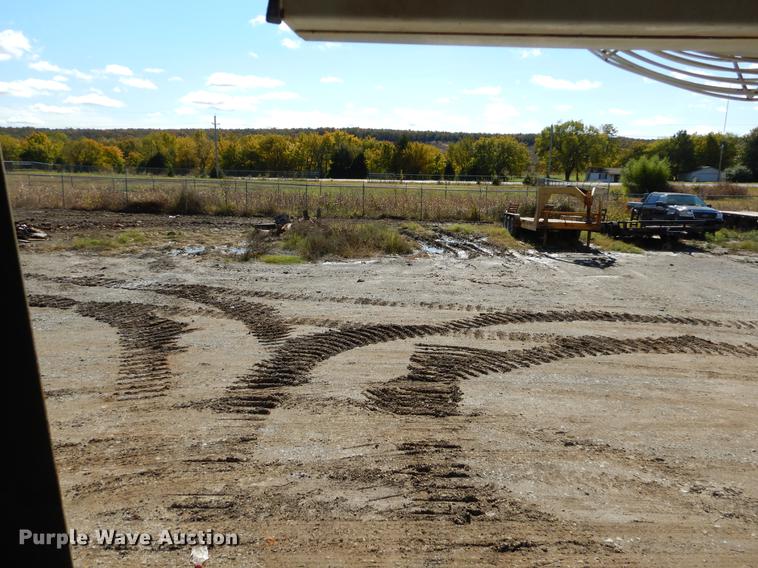 image for item DF2009 1997 Komatsu D41E dozer