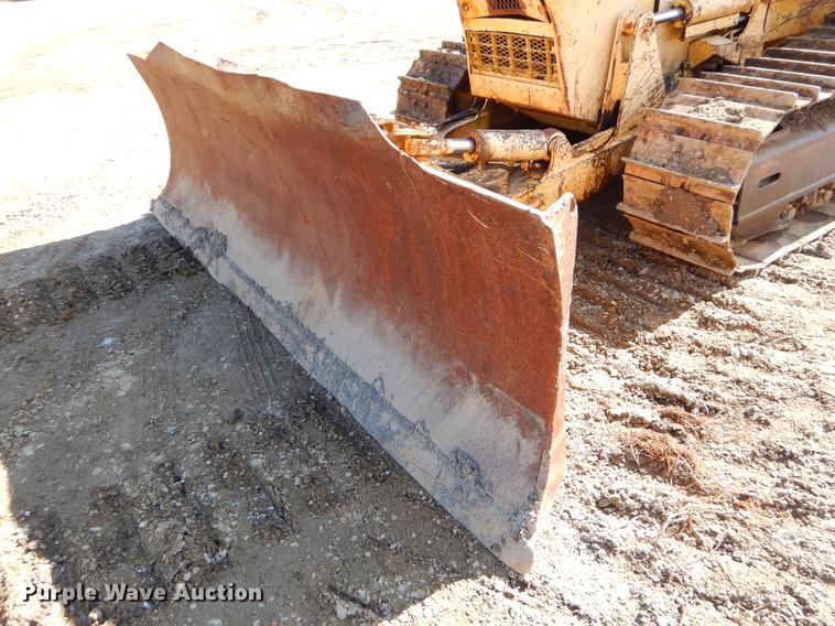 image for item DF2009 1997 Komatsu D41E dozer